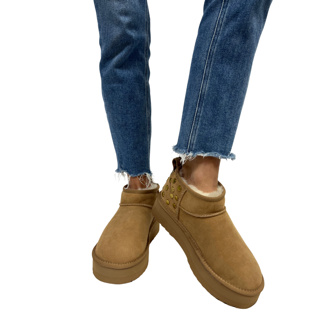 VALERIE in Camel