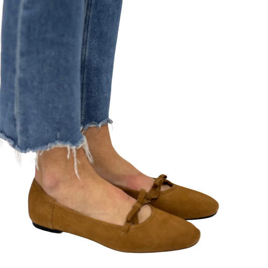 MISSY in Tan
