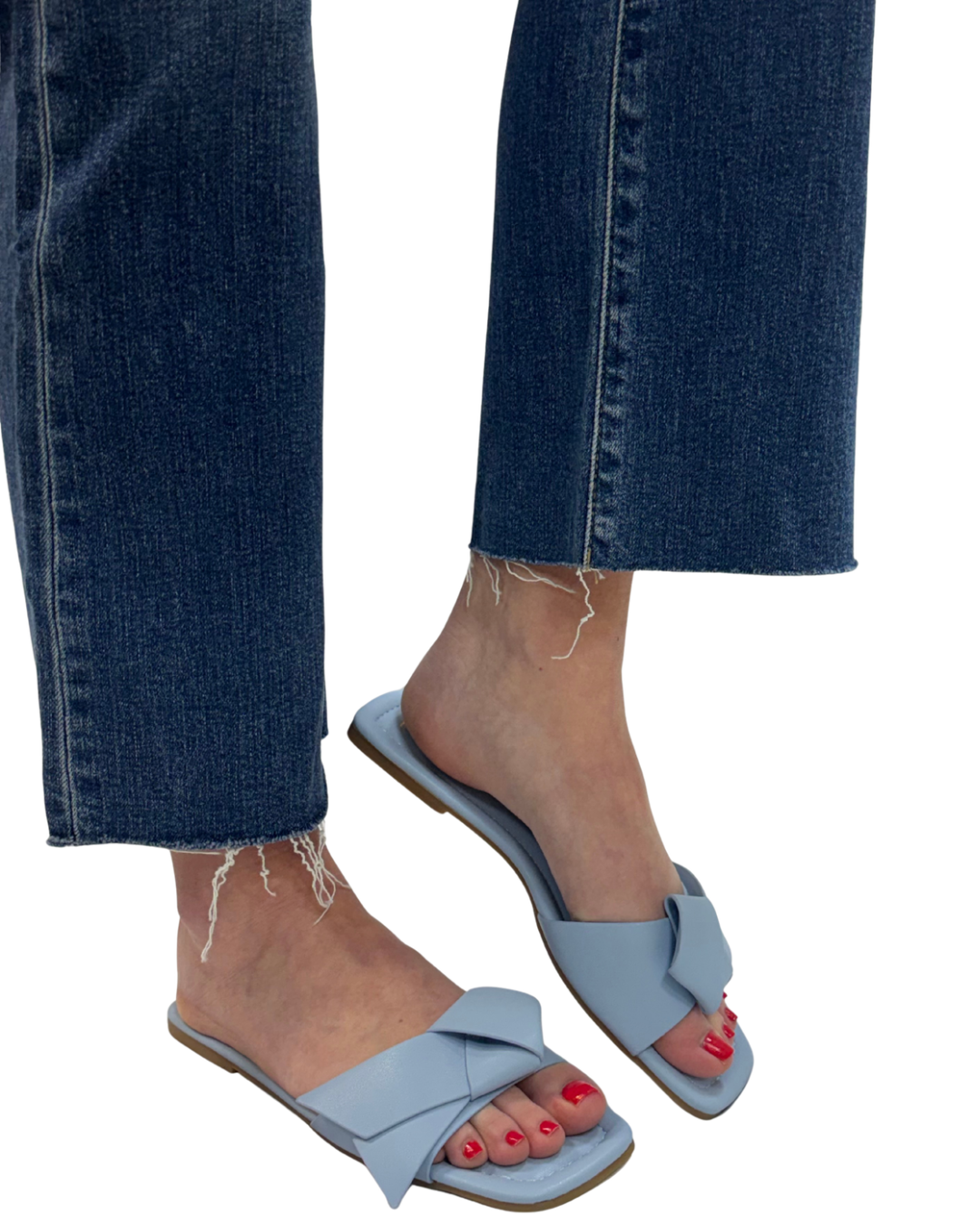 DIANA in Light Blue