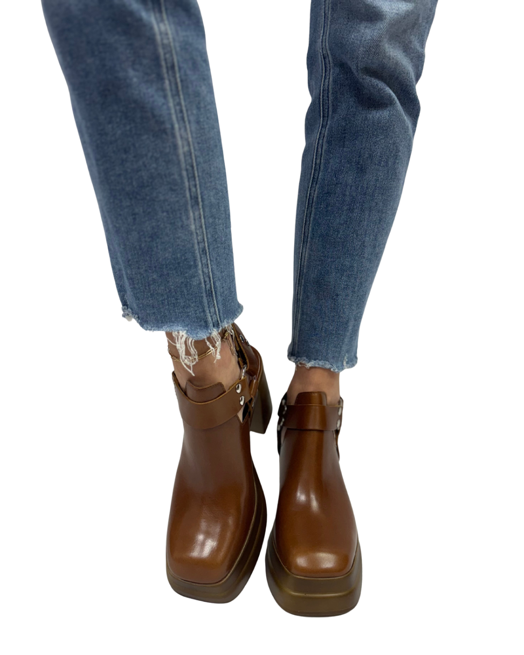 HYBRID HARNESS BOOT in Chestnut