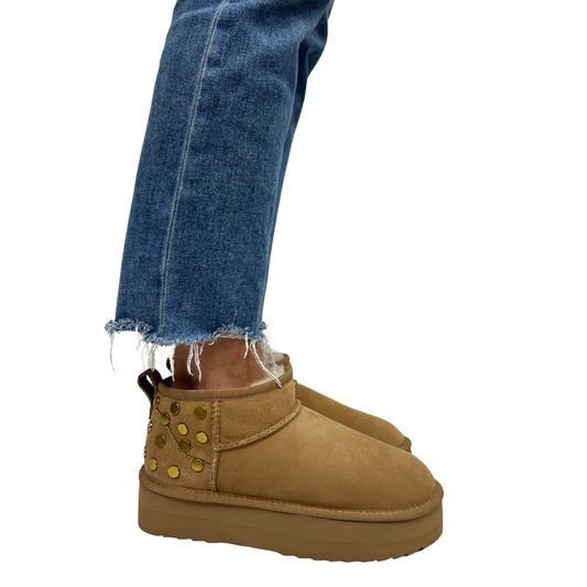 VALERIE in Camel
