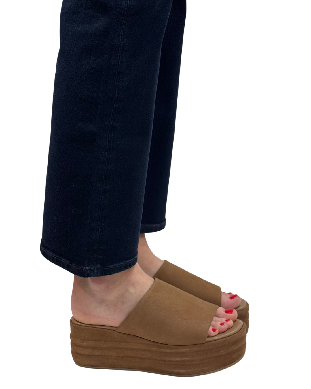 HARBOR FLATFORM in Tan