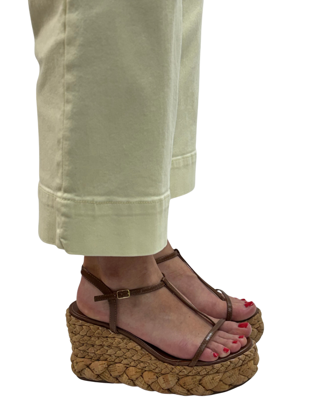 ZOE WEDGE in Walnut