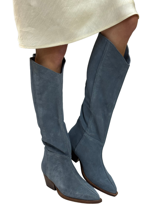 SWAY LOW SLOUCH BOOT 2.0 in Azure