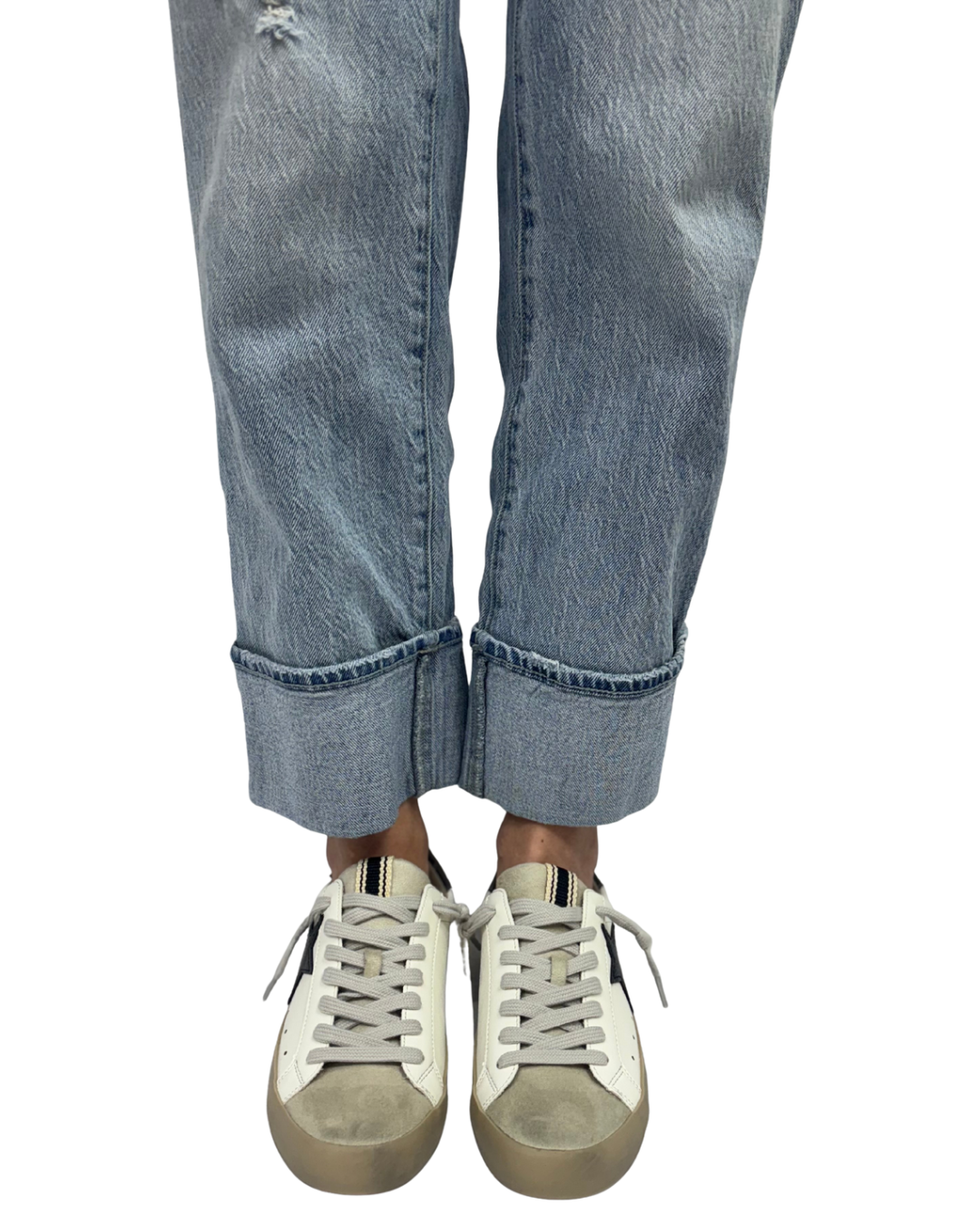 PAULA in Black Lizard