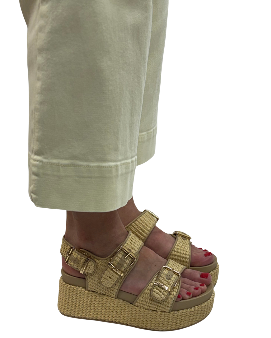 BROOKE in Natural Raffia