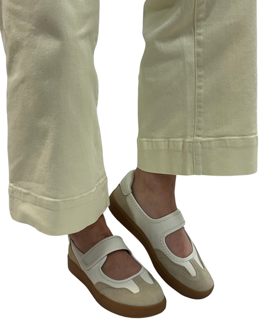 PATRICIA in Off White