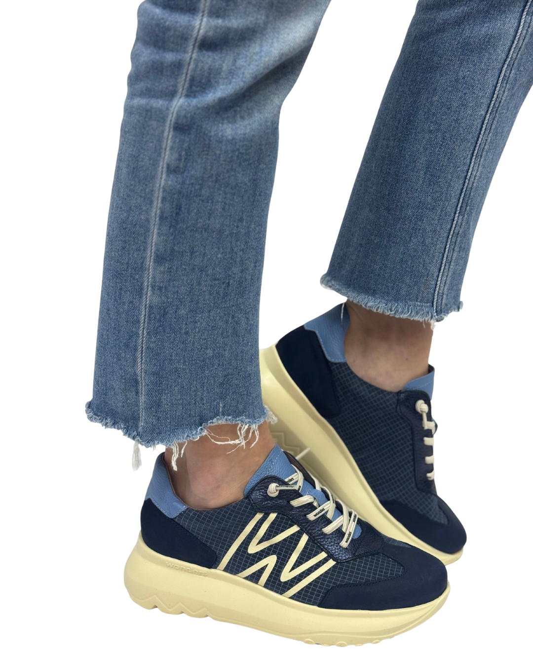 ULTRAFLY 01 in Navy