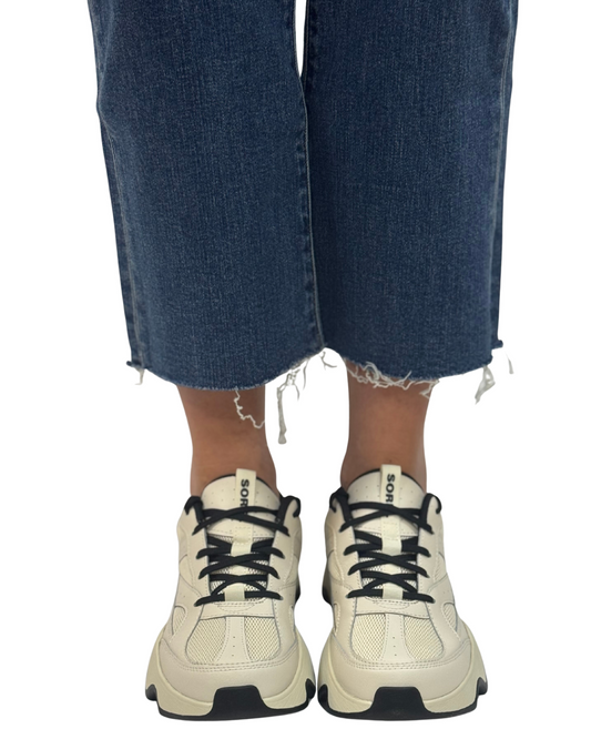 KINETIC ARRAY in Chalk + Black