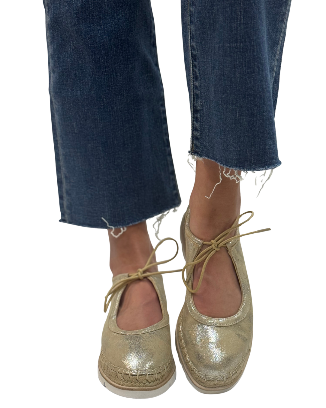 BILLIE in Sand Metallic