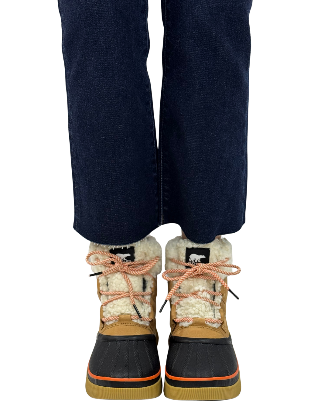 OUT N ABOUT IV CHILLZ WP in Tawny Buff + Black