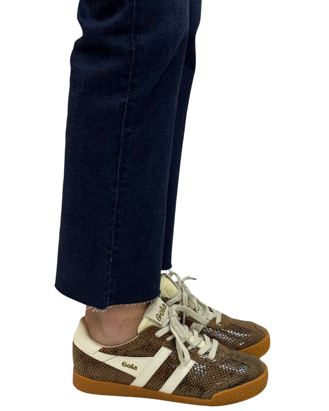 ELAN SERPENT in Otter + Off White