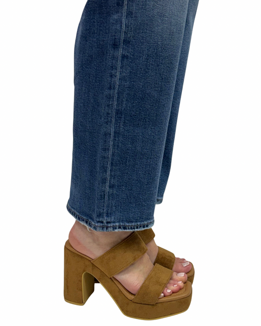 GEM in Tobacco Suede