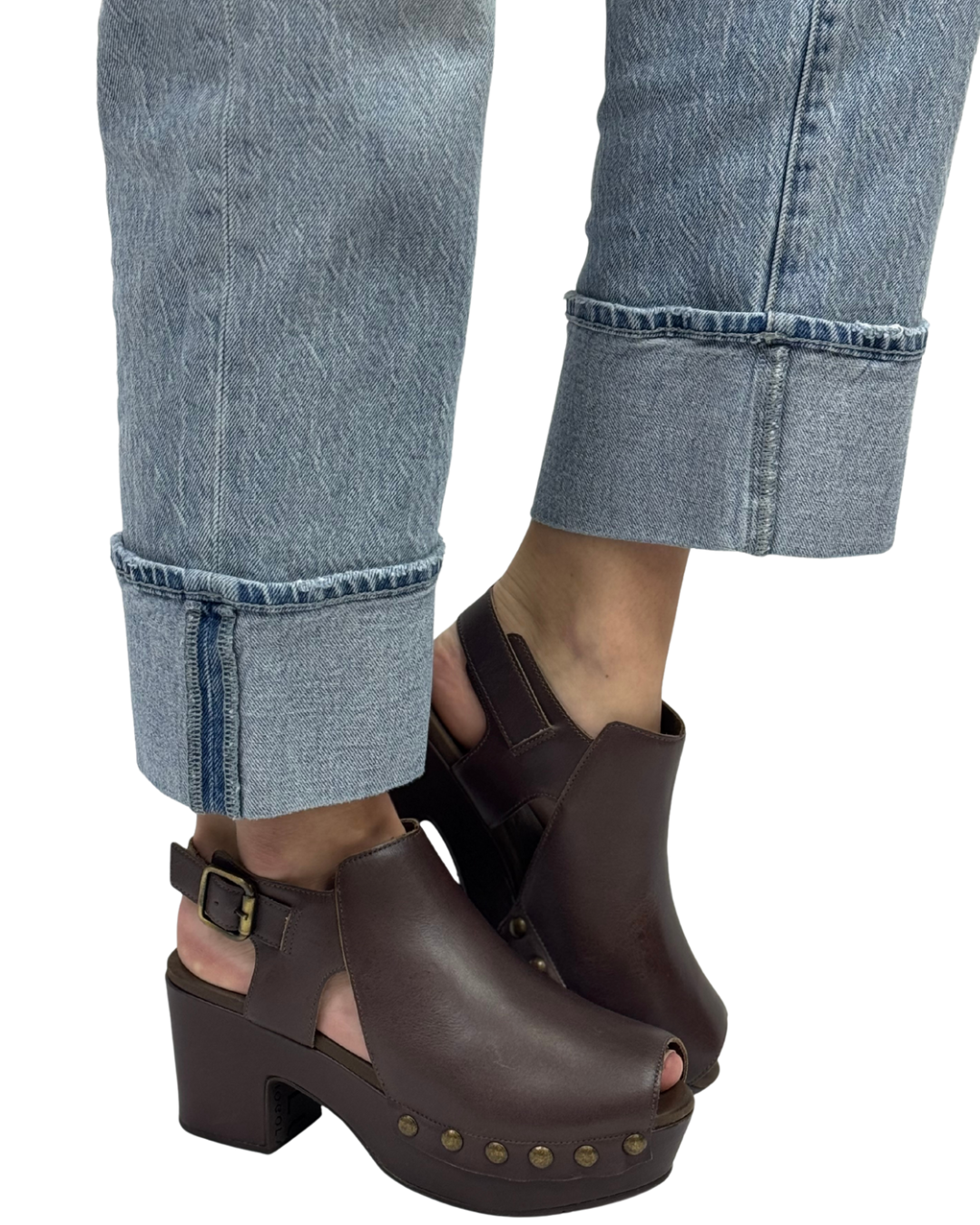 GALLA in Brown