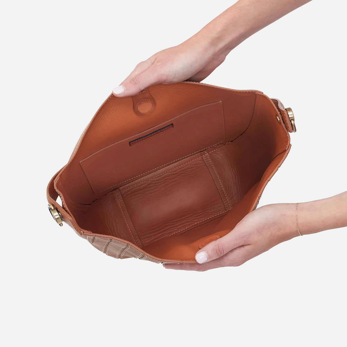 CATALINA HOBO in Burnished Caramel