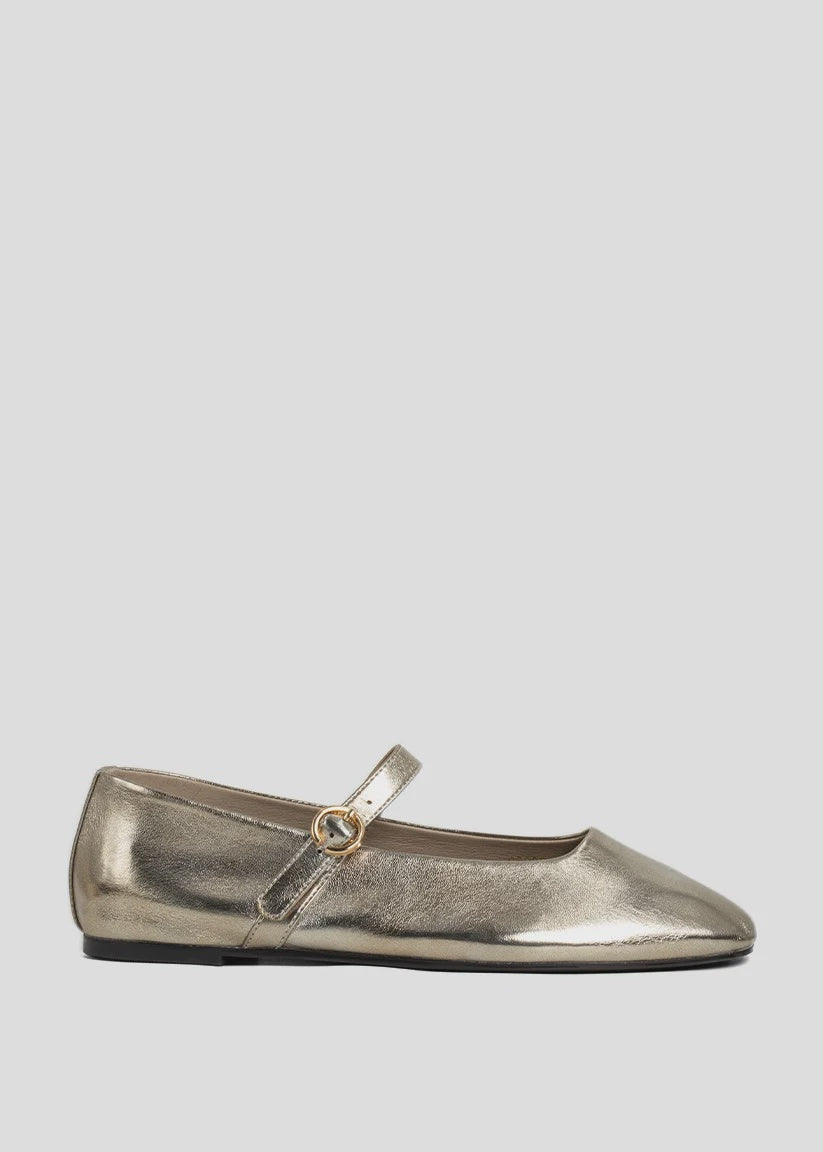ANNABELLE in Gold