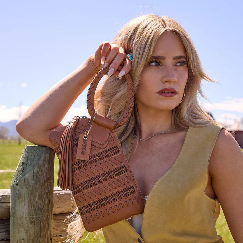 SABLE WRISTLET in Harvest Wheat