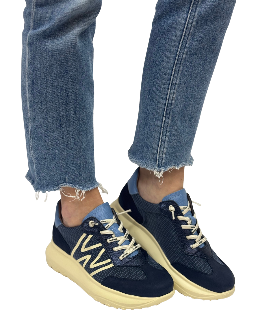 ULTRAFLY 01 in Navy