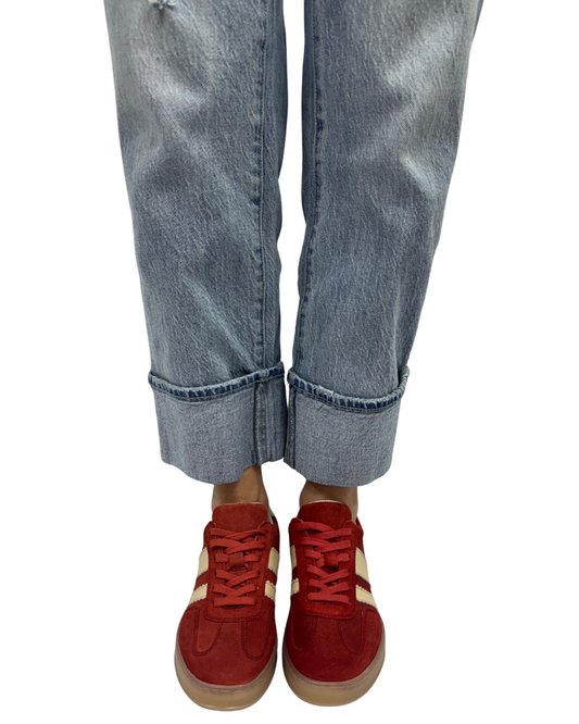 JON QWILL in Red + Platino