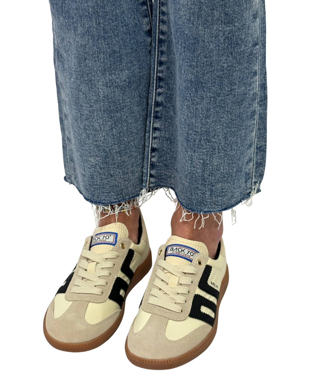 GHOST 2513 in Beige + Black