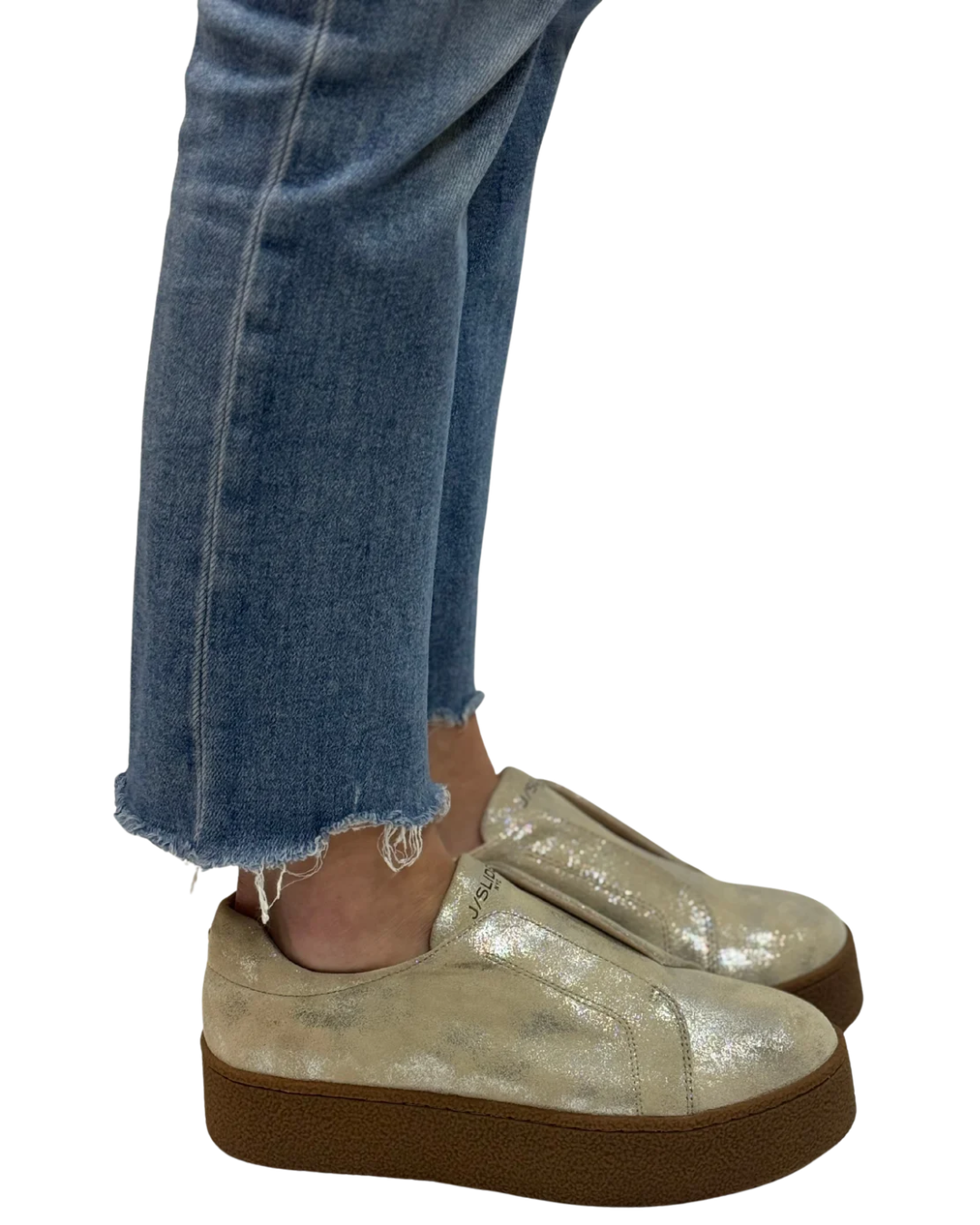 VIAN in Sand Metallic