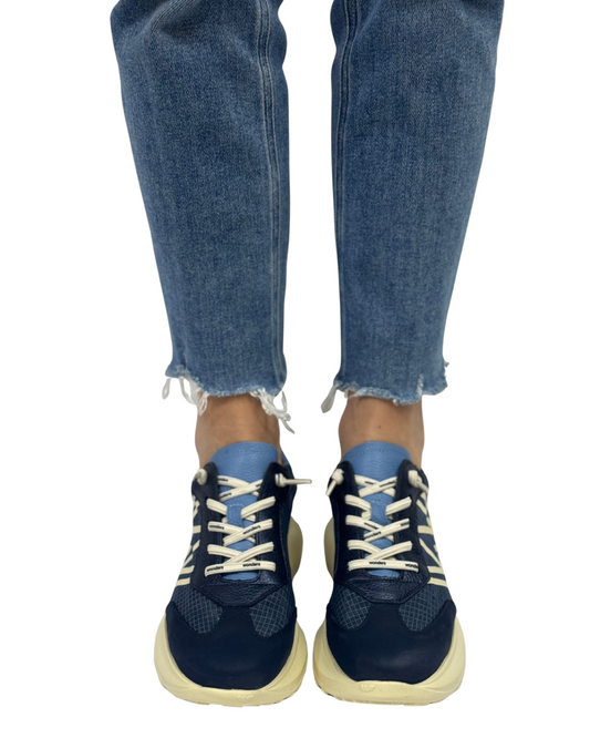 ULTRAFLY 01 in Navy
