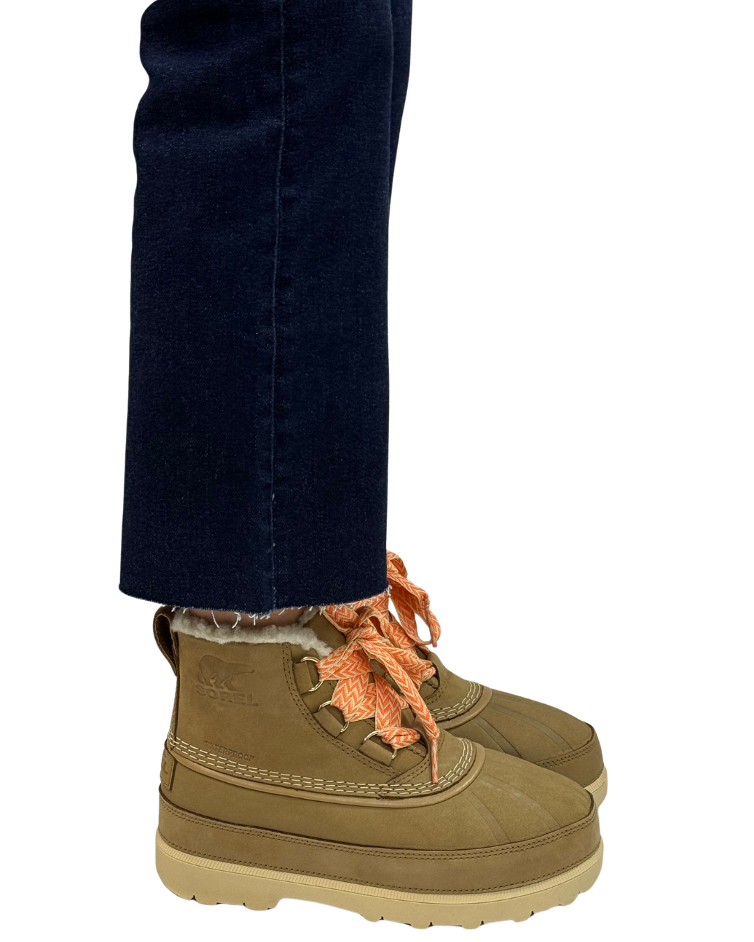 AMBLER FIRESIDE CHUKKA WP in Caribou Buff + Caribou Beige
