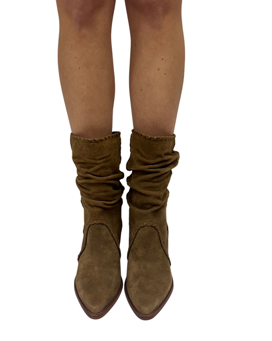 JULITH in Light Brown