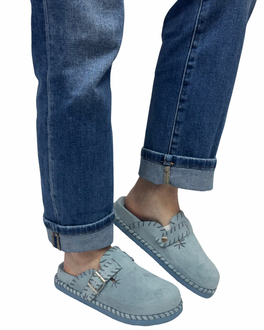 PERCY in Powder Blue