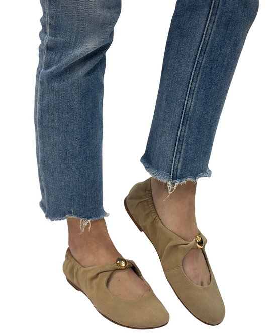CORNEL in Camel
