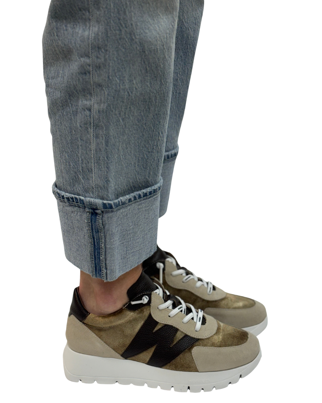 ODISEI 111 in Beige + Taupe