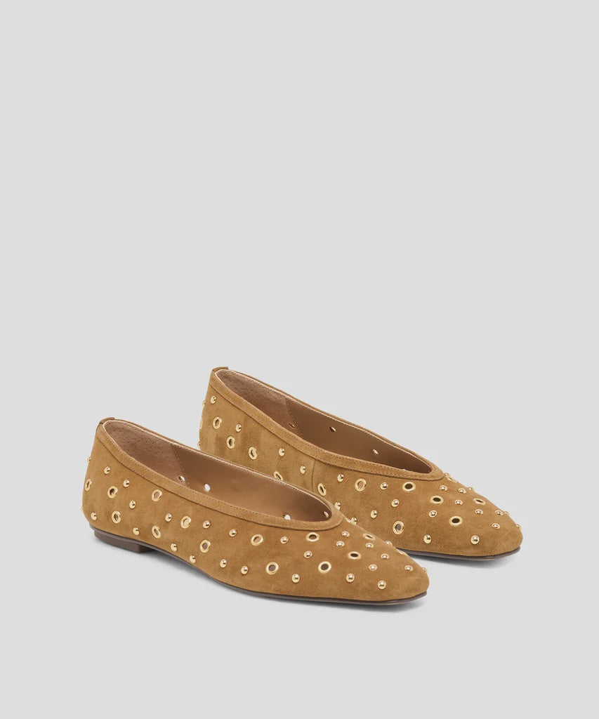CARET STUD in Light Brown