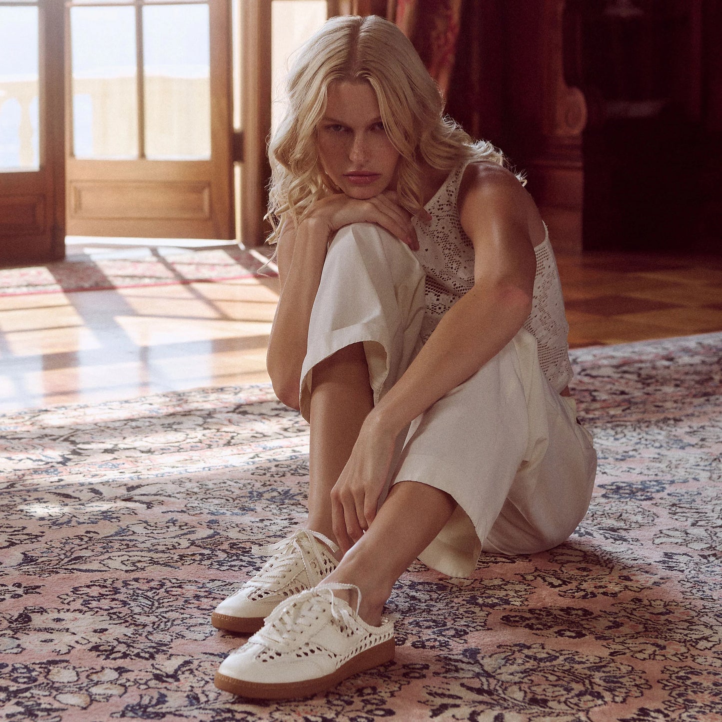 NOTICE SLIDE in Off White