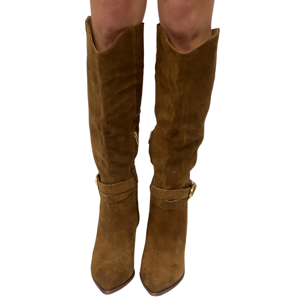 TYRONE in Brown Suede