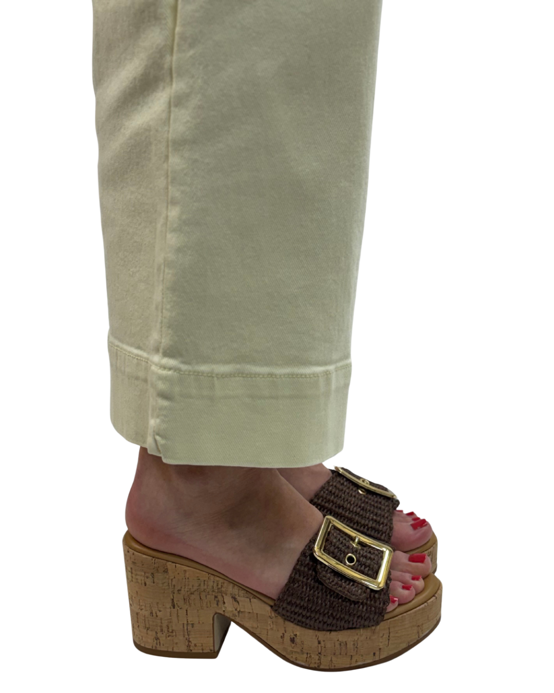 GANI in Brown Raffia