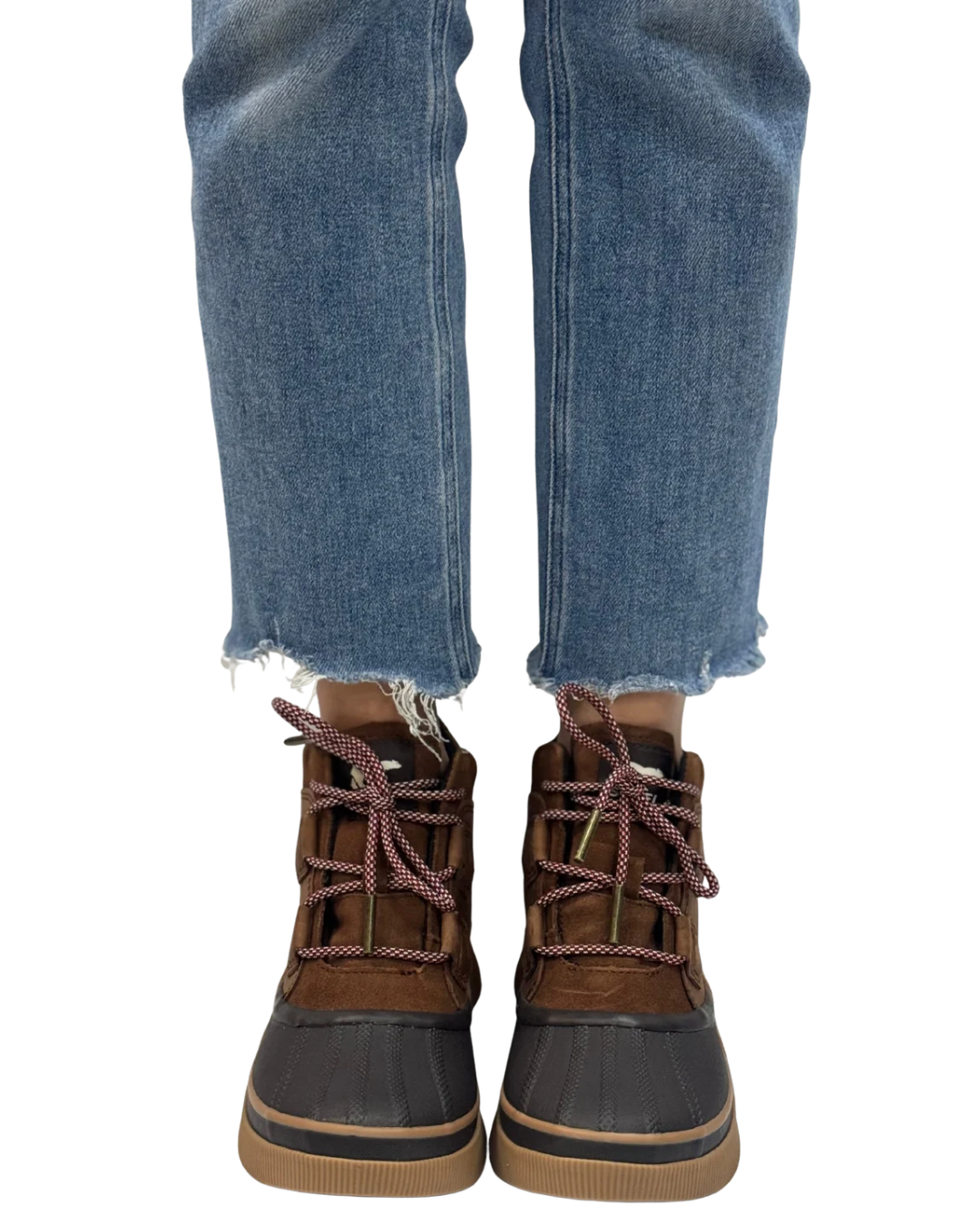 OUT N ABOUT IV CLASSIC WP in Auburn + Blackened Brown