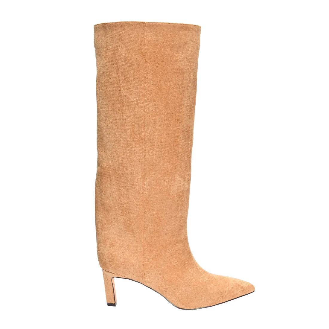 ESTELLE in Camel