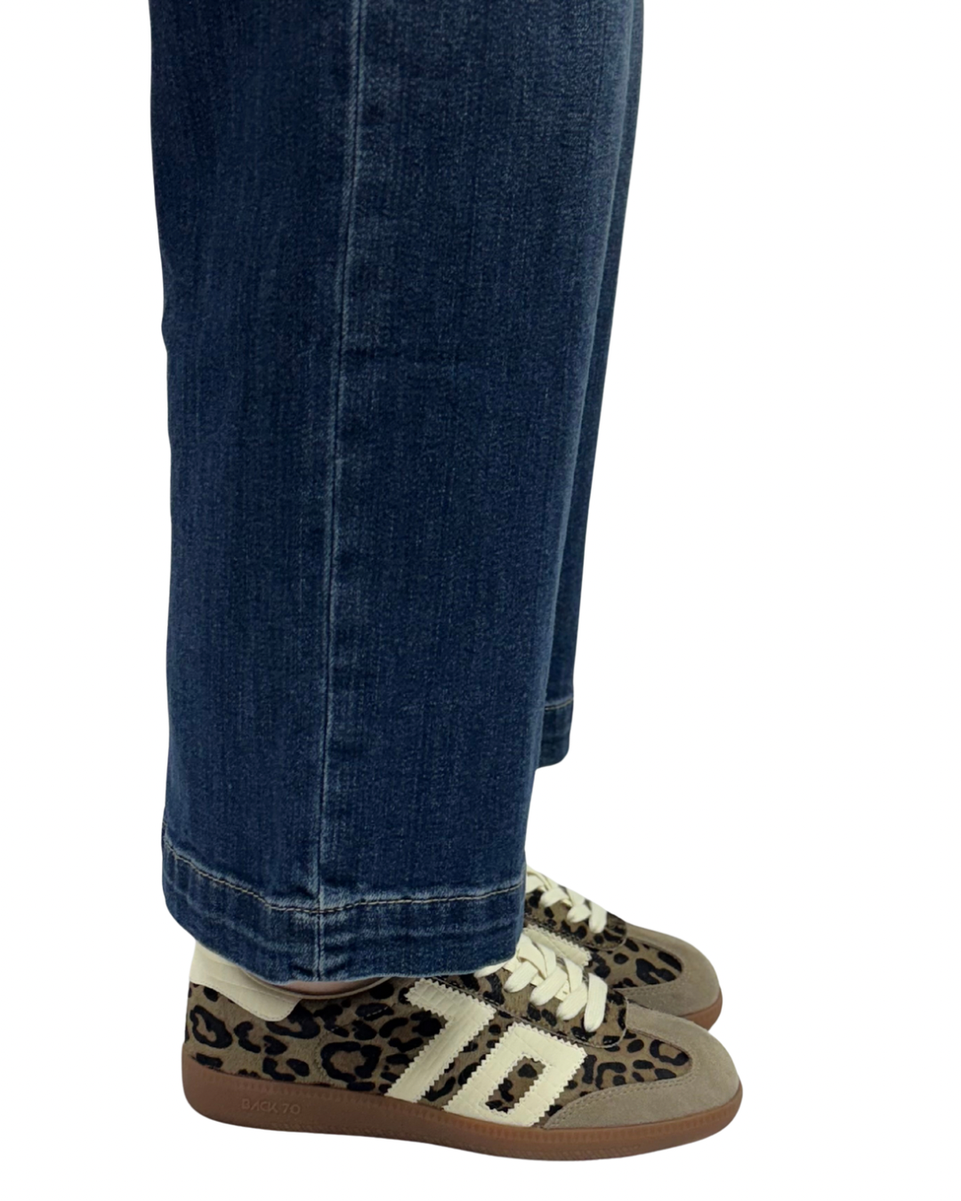 CLOUD P in Leopard Taupe Milk