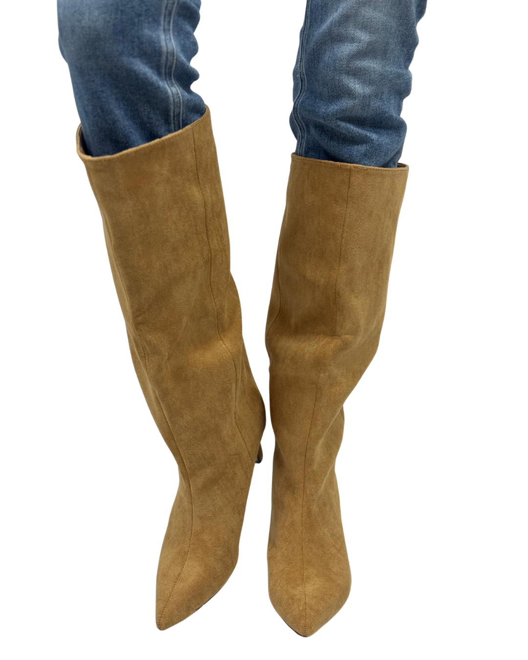ESTELLE in Camel
