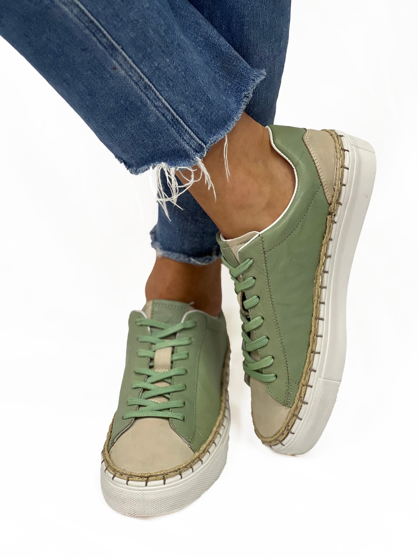 SCOTTY SNEAKER in Light Sage
