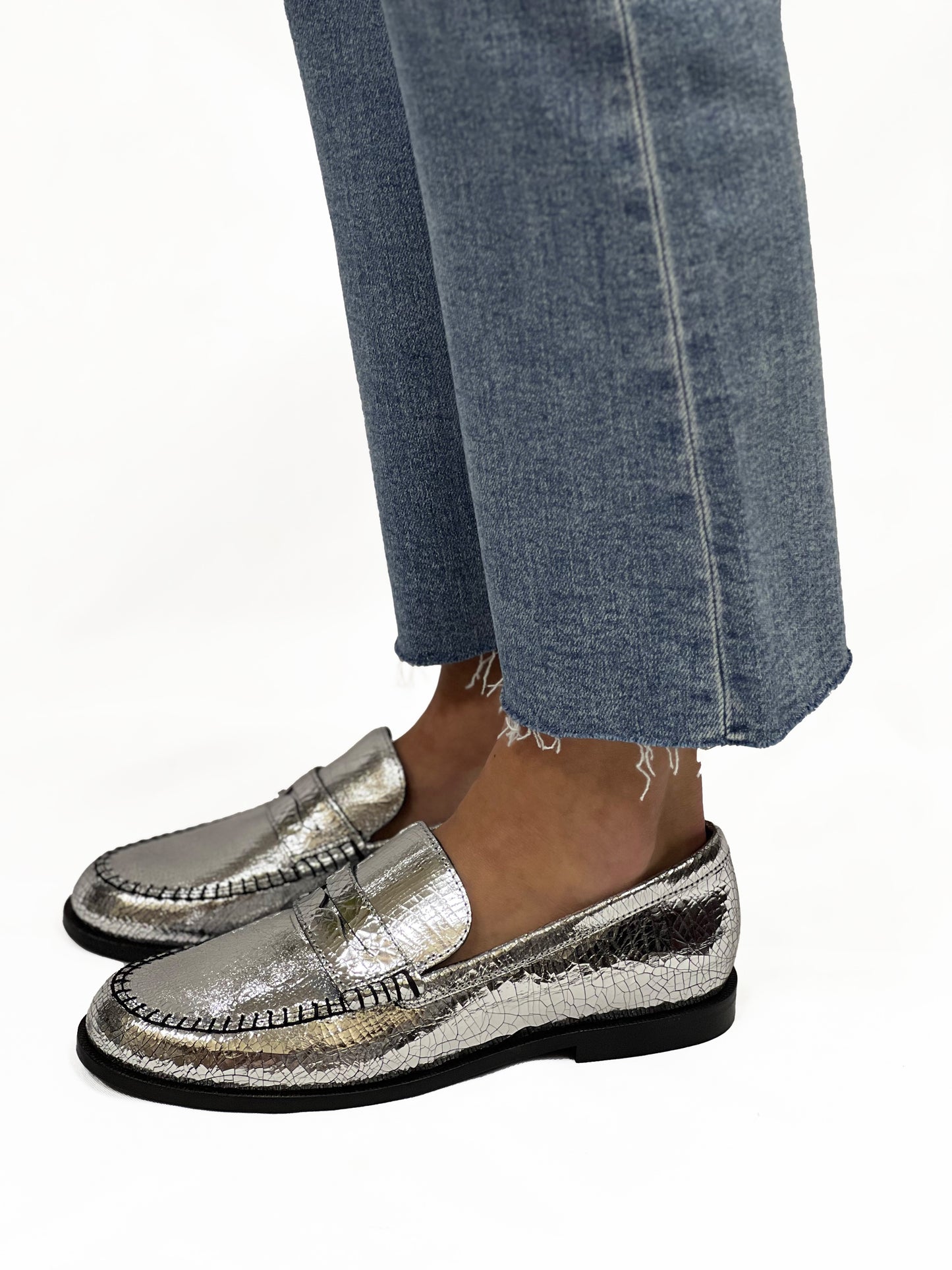 BLANKET STITCH LOAFER in Pale Pewter