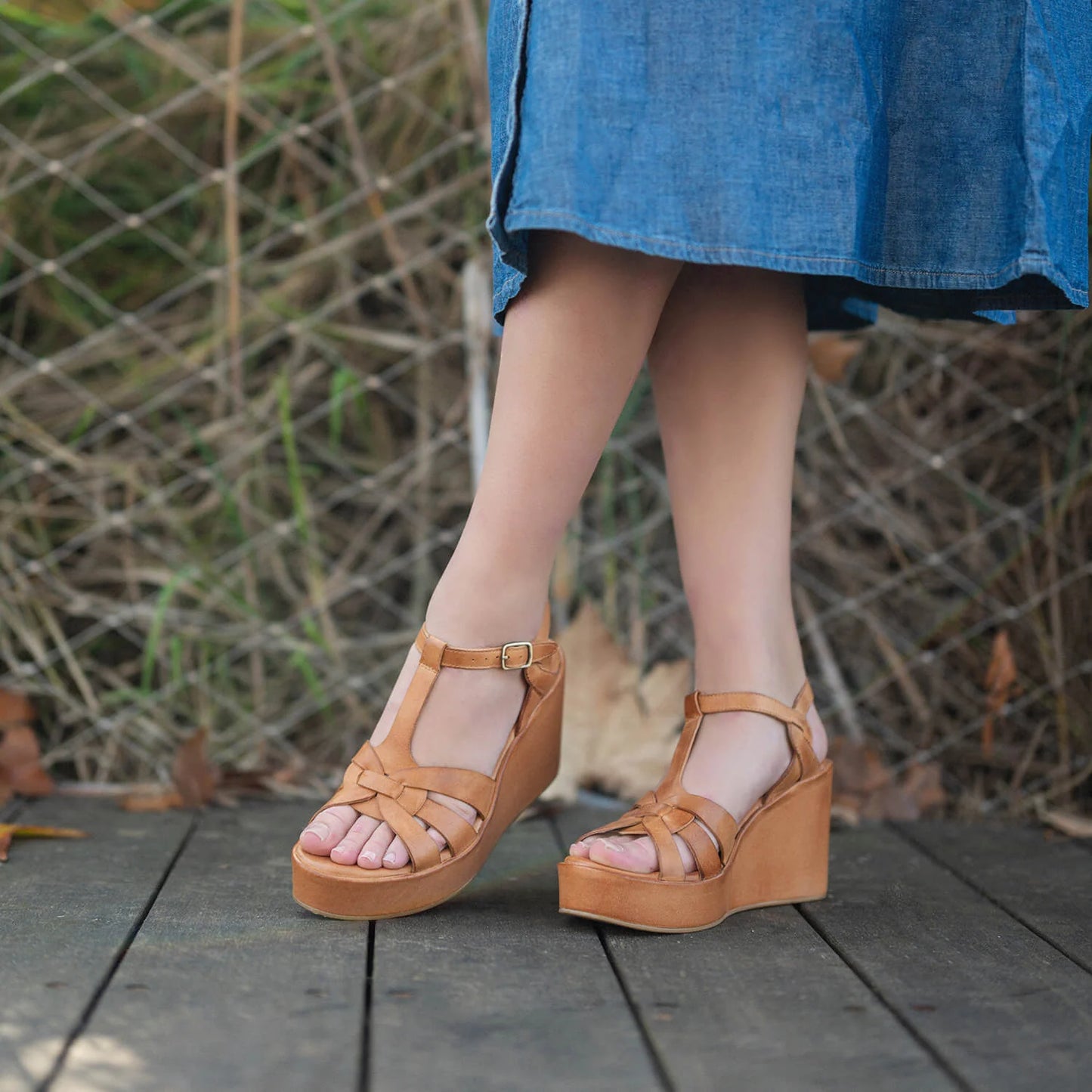 RASHA in Taupe