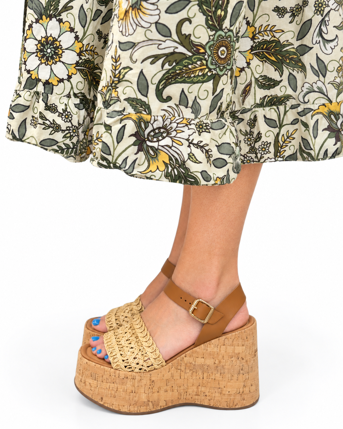 WILLOW in Natural + Tan