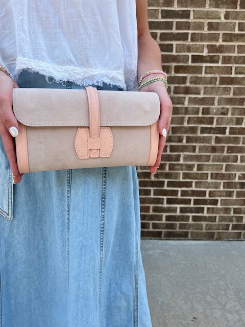 SUEDE LEATHER CLUTCH in Rose