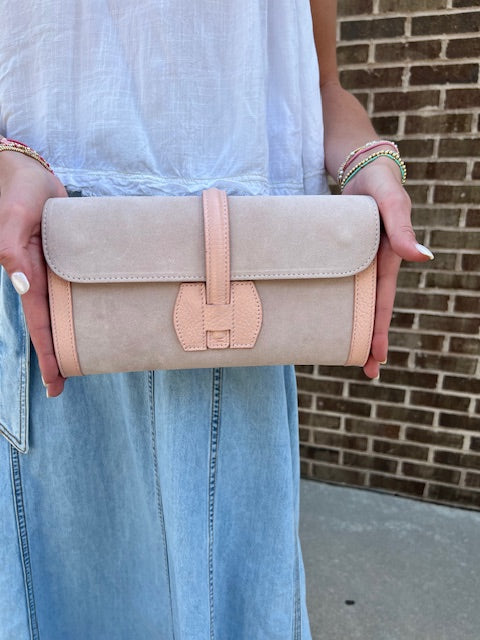 SUEDE LEATHER CLUTCH in Rose