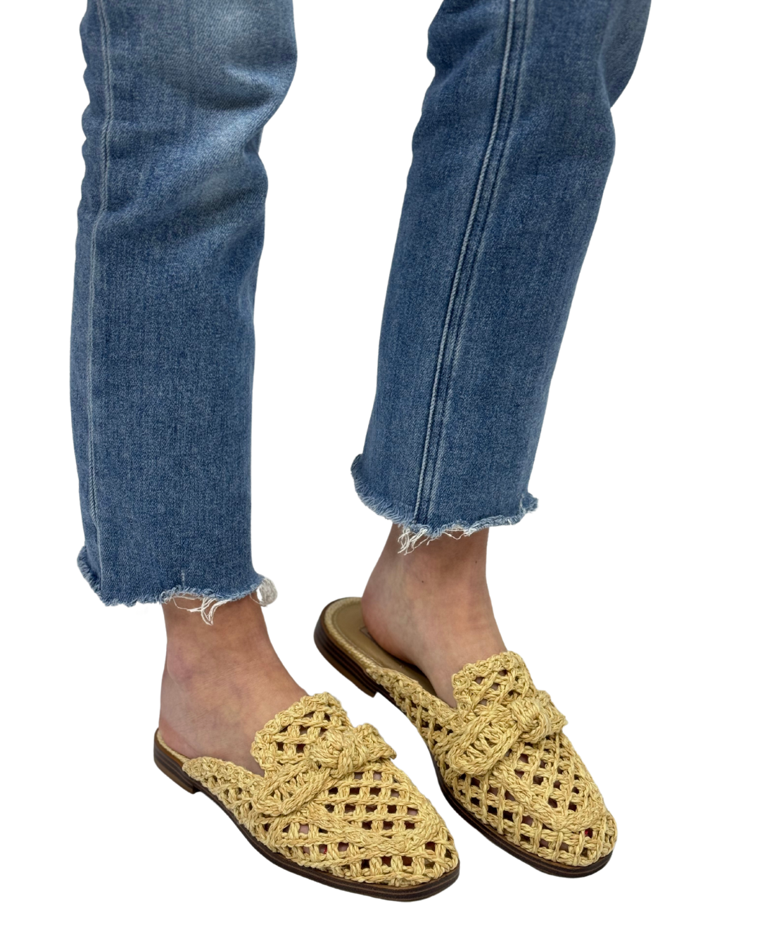 LAYCE in Natural Woven