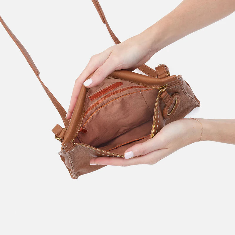 AUSTIN MEDIUM CROSSBODY in Warm Honey
