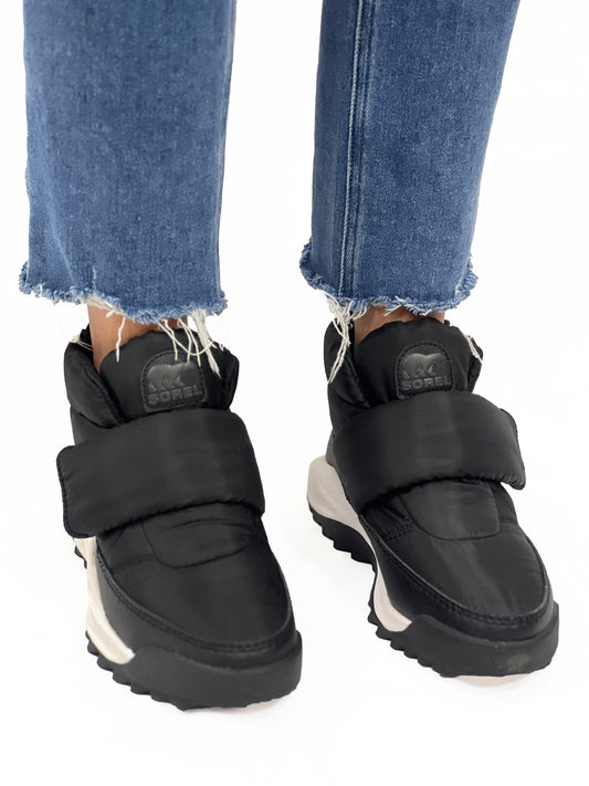 ONA RMX  PUFFY STRAP in Black + Salt