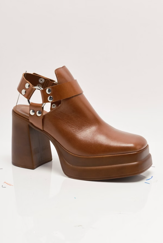HYBRID HARNESS BOOT in Chestnut