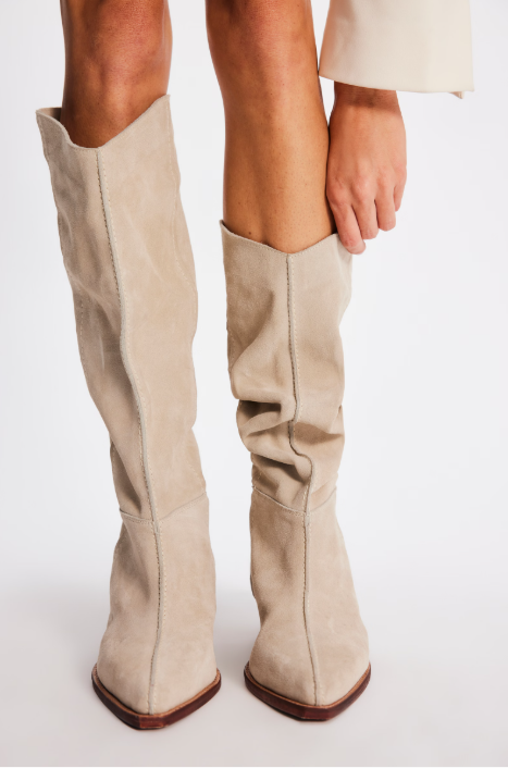 SWAY LOW SLOUCH BOOT 2.0 in Parchment